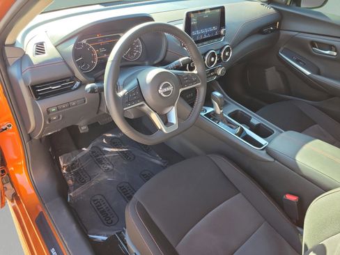 Certified 2025 Nissan Sentra SR image 19