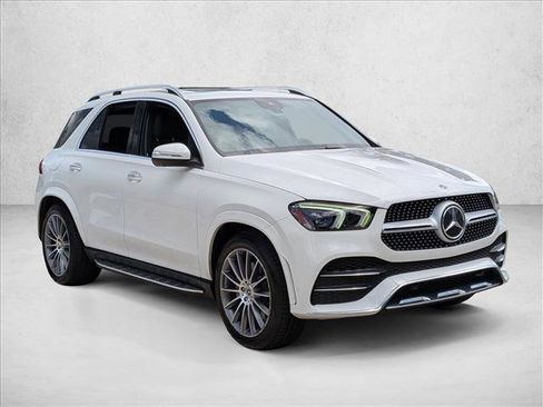 Used 2022 Mercedes-Benz GLE 450 4MATIC image 3