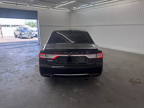 Used 2017 Lincoln Continental Reserve w/ Climate Package AWD/4WD image 6