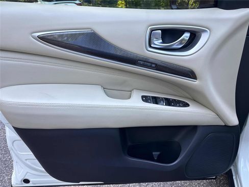 Used 2017 INFINITI QX60 FWD w/ Premium Plus Package image 10