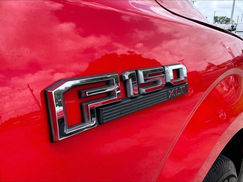 Used 2017 Ford F150 XLT w/ Equipment Group 301A Mid RWD image 21
