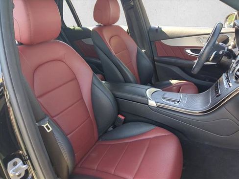 Used 2022 Mercedes-Benz GLC 300 image 22