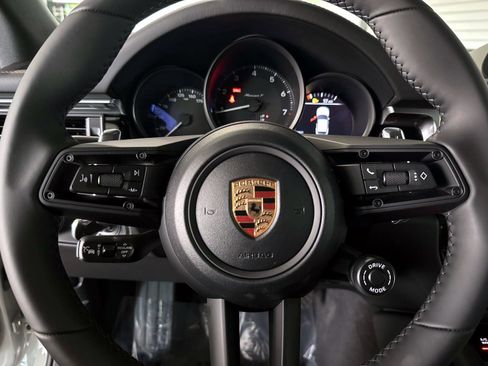 New 2026 Porsche Macan Turbo image 34