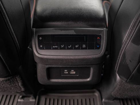 Used 2025 Nissan Pathfinder Rock Creek AWD/4WD image 16