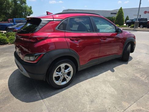 Used 2023 Hyundai Kona SEL w/ Convenience Package AWD/4WD image 4