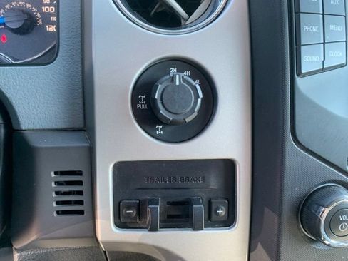 Used 2014 Ford F150 XLT w/ Equipment Group 302A Luxury AWD/4WD image 18