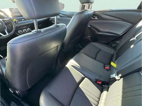 Used 2019 MAZDA CX-3 Touring image 17