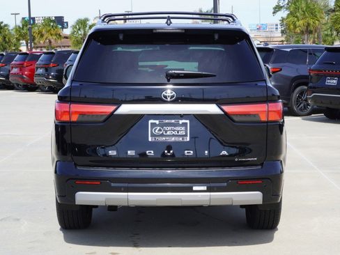 Used 2026 Toyota Sequoia Capstone image 7