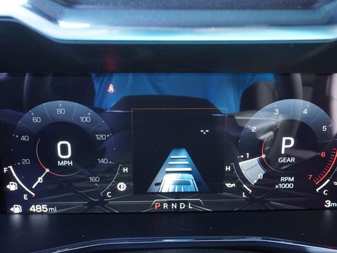 New 2026 GMC Canyon Elevation w/ Convenience Package image 21