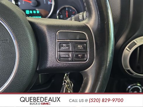 Used 2015 Jeep Wrangler Unlimited Rubicon w/ Dual Top Group AWD/4WD image 14