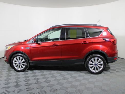 Certified 2019 Ford Escape SEL image 5