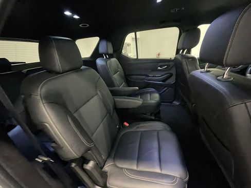 Used 2023 Chevrolet Traverse LT AWD/4WD image 26