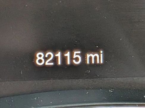 Used 2018 Jeep Grand Cherokee Laredo image 6