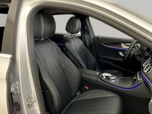 Used 2018 Mercedes-Benz E 300 image 29