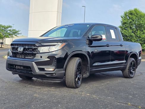 Certified 2024 Honda Ridgeline Black Edition image 4