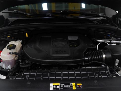 Used 2022 Jeep Grand Cherokee L Overland w/ MOPAR Finishing Package image 25