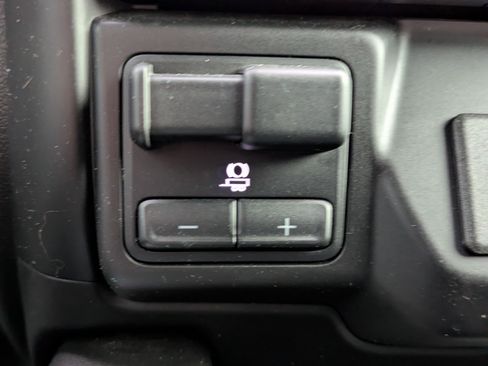 Used 2022 GMC Sierra 3500 Denali w/ Denali Black Diamond Edition image 21