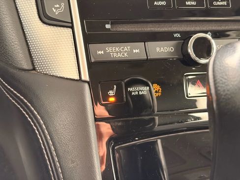 Used 2015 INFINITI Q50 Premium w/ Navigation Package image 29