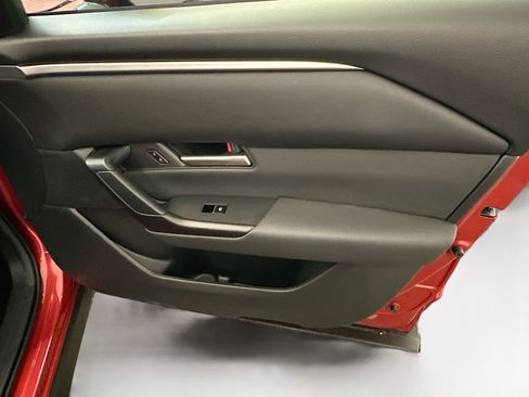 Used 2025 MAZDA CX-50 AWD 2.5 S w/ Premium Package image 35