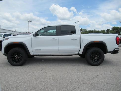 New 2026 GMC Canyon Elevation w/ Convenience Package RWD image 4