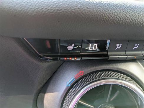Used 2024 Chevrolet Blazer LT w/ Midnight/Sport Edition FWD image 24