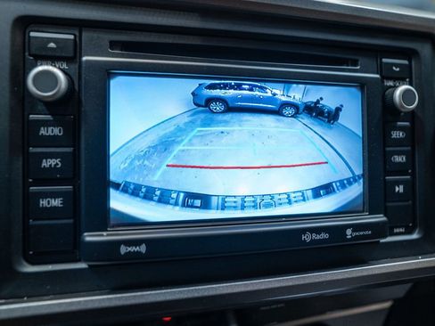 Used 2018 Toyota Tacoma SR5 image 23