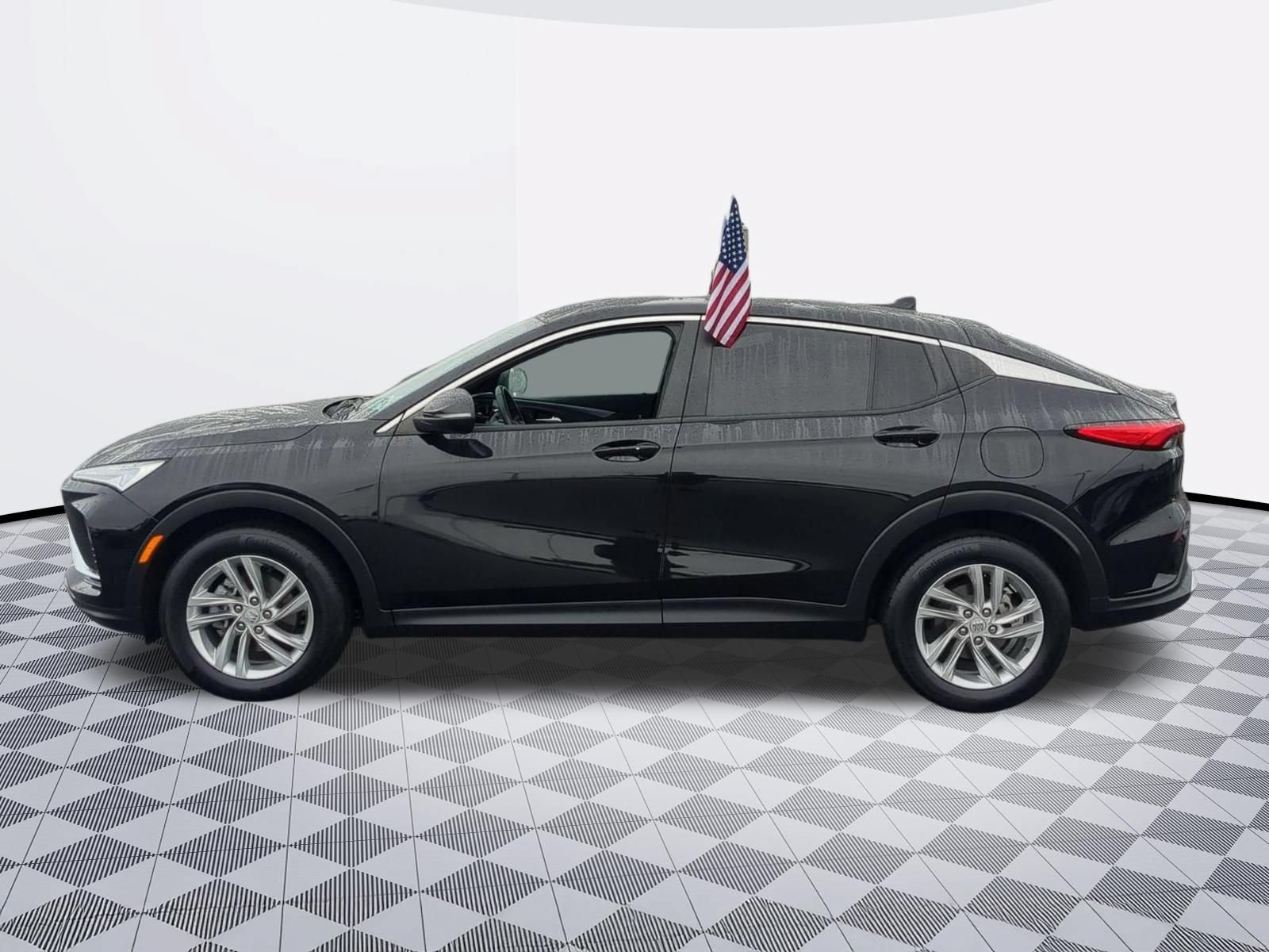 Certified 2024 Buick Envista Sport Touring w/ Convenience I Package FWD image 4