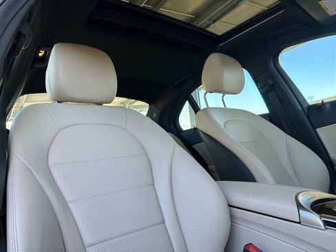 Used 2018 Mercedes-Benz C 300 Sedan image 20