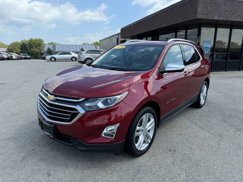 Used 2019 Chevrolet Equinox Premier image 3