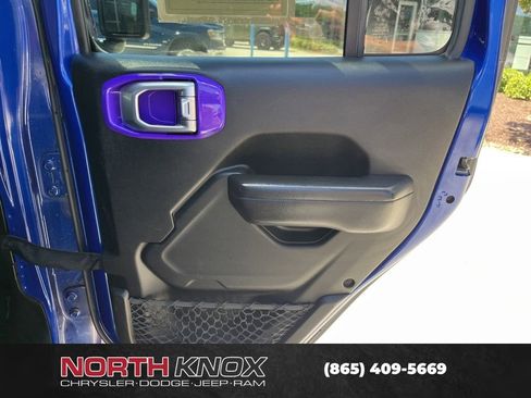 Used 2018 Jeep Wrangler Unlimited Sport S AWD/4WD image 22