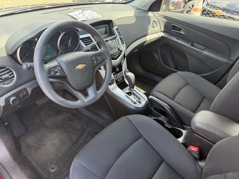 Used 2015 Chevrolet Cruze LT FWD image 21