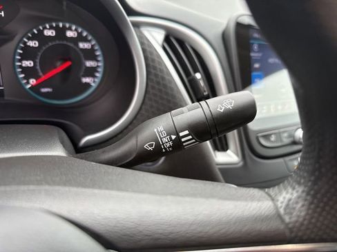 Used 2024 Chevrolet Malibu LT image 22