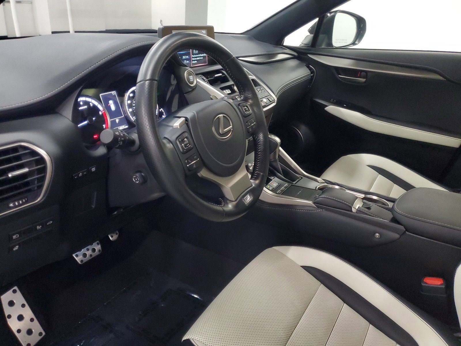 Used 2021 Lexus NX 300 F Sport w/ F Sport Premium Package FWD image 19