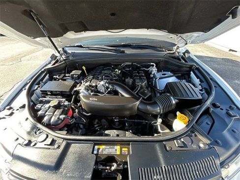 Used 2024 Dodge Durango GT image 17