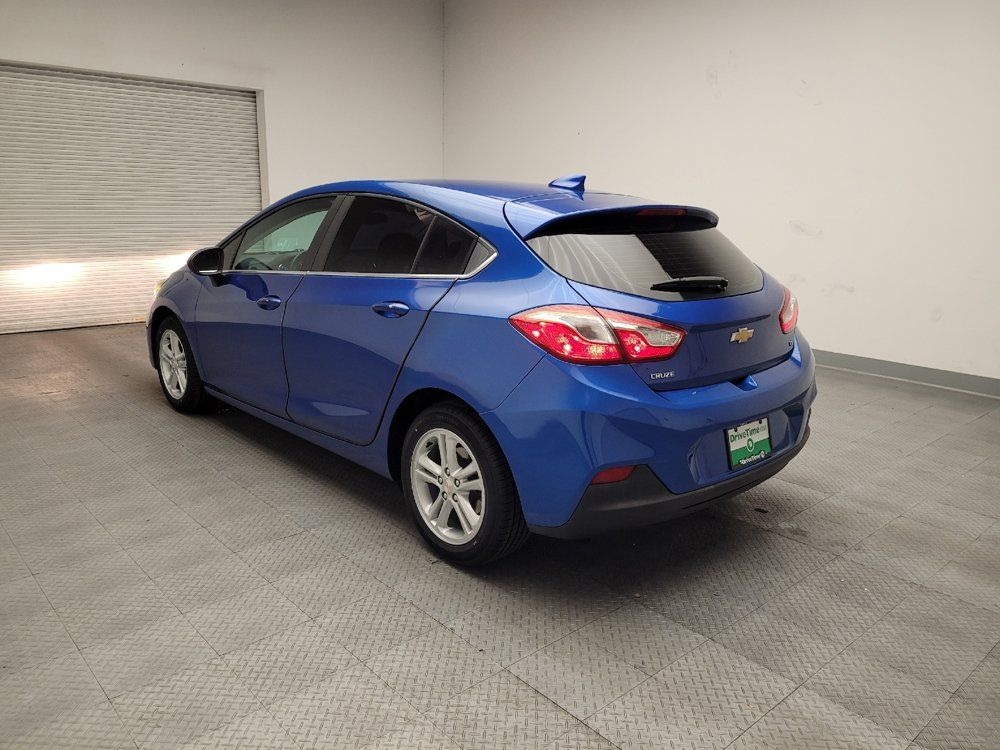 Used 2017 Chevrolet Cruze LT w/ Convenience Package FWD image 5