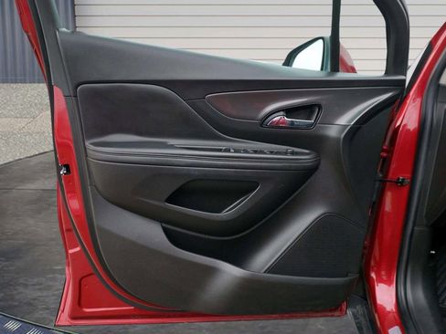 Used 2017 Buick Encore Essence image 15