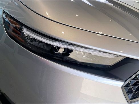 Used 2025 Honda Accord Sport image 29