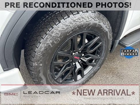 Used 2023 GMC Sierra 1500 Elevation image 2