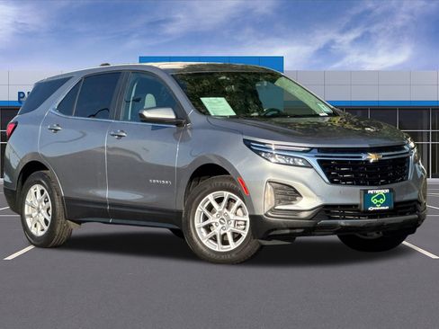 Certified 2023 Chevrolet Equinox LT w/ Driver Convenience Package AWD/4WD image 2