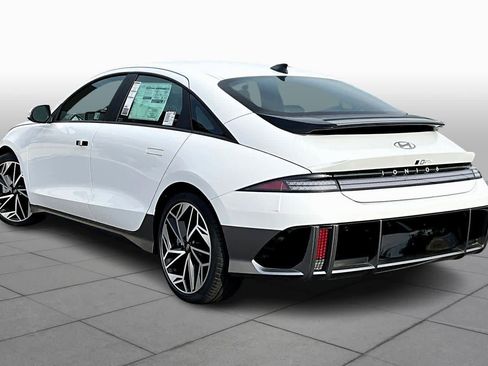 New 2025 Hyundai Ioniq 6 SEL AWD/4WD image 7