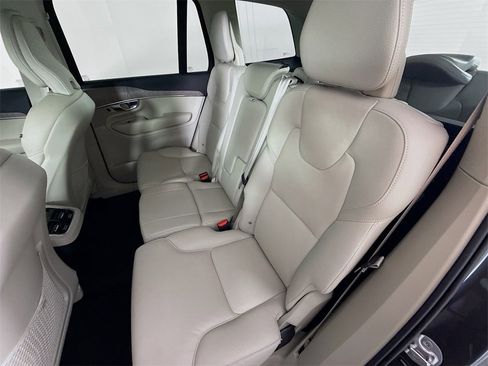 Used 2023 Volvo XC90 B6 Plus w/ Protection Package Premier image 25