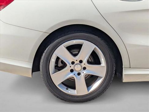 Used 2015 Mercedes-Benz CLA 250 4MATIC image 23