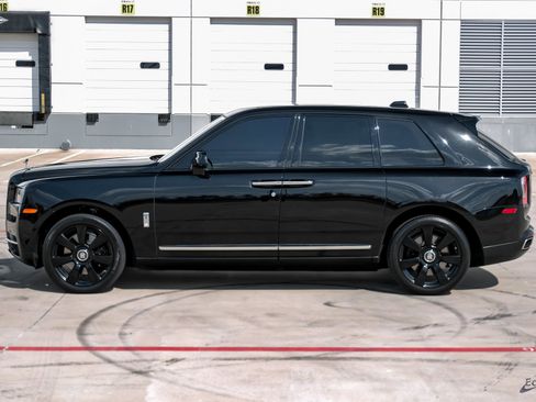 Used 2022 Rolls-Royce Cullinan image 5