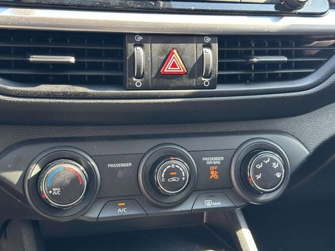 Certified 2023 Kia Forte LXS image 18