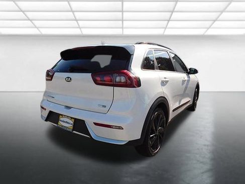Used 2019 Kia Niro S Touring image 5