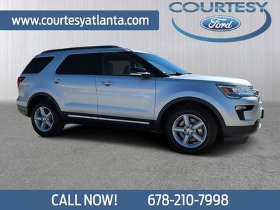 Certified 2018 Ford Explorer XLT w/ Equipment Group 202A