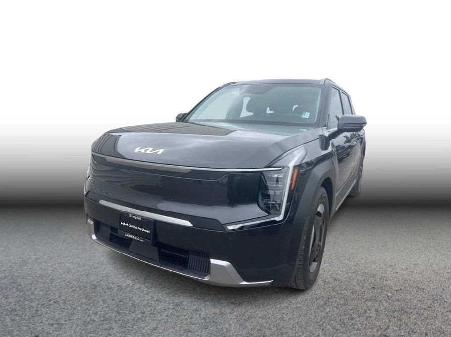 Certified 2024 Kia EV9 Wind AWD/4WD image 1