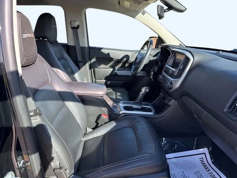 Used 2022 Chevrolet Colorado ZR2 w/ ZR2 Midnight Special Edition image 15