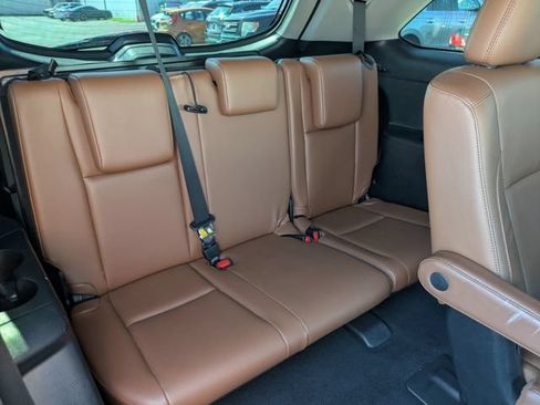 Used 2019 Toyota Highlander Limited AWD/4WD image 35