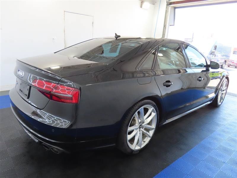 Used 2017 Audi S8 Plus AWD/4WD image 8
